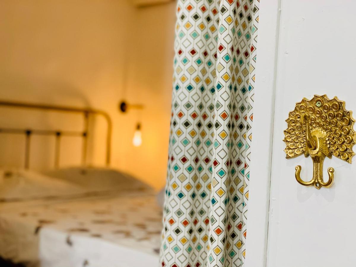 Ferienwohnung Un Petit Cocon En Plein Centre De Marseilles Exterior foto